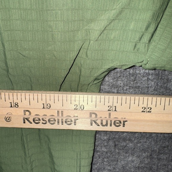 Columbia Womens Boundless Trek Button Up Vented Shirt Omni Shield Green Sz M NEW - Picture 7 of 11